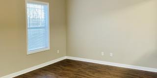 520 Village Creek Dr Gallery 2