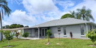 Cute Annual Single Family Home – Near Shamrock Park and South Venice Ferry and Boat launch! Gallery 35
