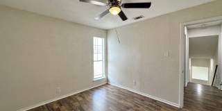 Viewable Now!  Pets Accepted! Gallery 27