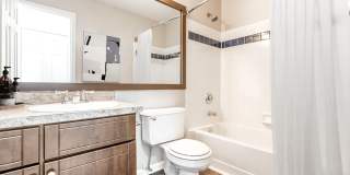 Sailpointe at Lake Norman Apartment Homes Gallery 40