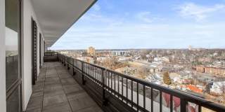 37 West Farnam Gallery 17