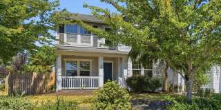 3bd/2.5ba Everett Home Gallery 1
