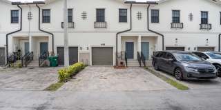 1170 SW 7th Ct Gallery 1