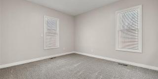 2080 Gladstone, Unit 1 Street Gallery 21