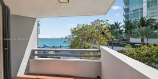 555 NE 30th St Gallery 1