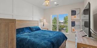 3630 North Davidson Street Gallery 16