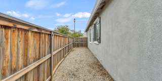 Newer Home on Large Corner Lot with Lots of Natural Light! Gallery 44