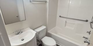 Franklin Park Apartments Gallery 16