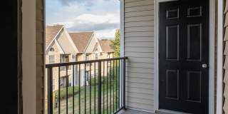 Pinnacle Pointe Apartments Gallery 7