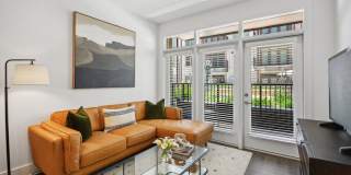 Link Apartments 4th Street Gallery 2