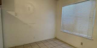 3617 Wellesley Drive Northeast - C Gallery 5