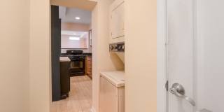 1123 W LOMBARD Street Gallery 22