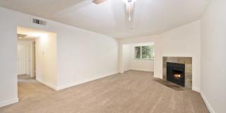 Elán Cardiff by the Sea Apartment Homes Gallery 21