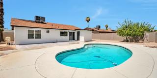 3 Bedroom 2 Bath with Pool! 3 Bedroom 2 Bath with Pool! Gallery 1
