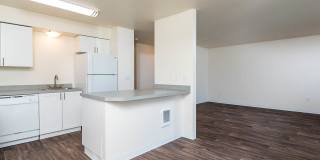 Fernwood Court Gallery 11