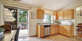 Enjoy sweeping territorial & mountain views Enjoy sweeping territorial & mountain views Gallery 5