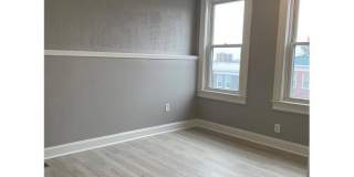 799 Linnard Street Gallery 12