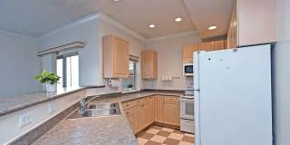 203 E University Ave Gallery 1