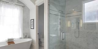 1013 Euclid Avenue Gallery 29