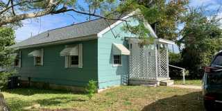 Promise Land North --  Charming 3 bedroom home in heart of Historic Walking District Downtown Morehead City! Gallery 8