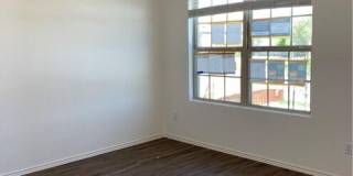 3488 Pauling Loop Gallery 4