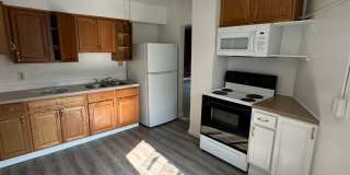 Charming 2 Bedroom, 1 Bath Apartment | Carlisle Area Schools! Gallery 1