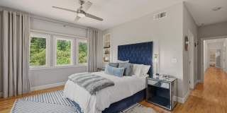 2491 Spring Mountain Road Gallery 45