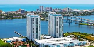 231 Riverside Drive unit: 1605-1 Gallery 1