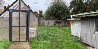 Charming home with large bedrooms Gallery 25