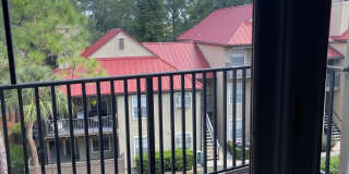 Spacious 1 bedroom/1 bathroom condo at Oasis at Pearl Lake Gallery 4