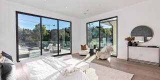 16879 Mooncrest Dr Gallery 37