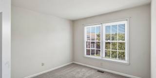 7059 KINGS MANOR DR Gallery 18