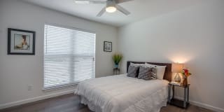 1809 Bennett 1809 Bennett Gallery 12