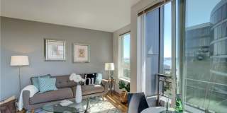 SEATTLE WATERFRONT CONDO FOR RENT w VIEWS! Gallery 8