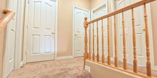Beautiful 4 bedroom for rent. Gallery 19