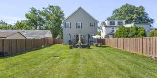 Modern Colonial Single-Family Home Gallery 43