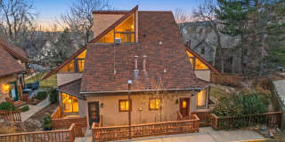 Beautiful 5-bed, 3.5 bath townhome steps from hiking trails and West Pearl St Gallery 1