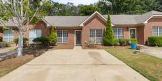 2 bed 2 bath townhome on border of Helena and Bessemer off of exit 1. Gallery 1