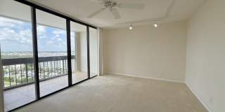 2000 Presidential Way Gallery 16