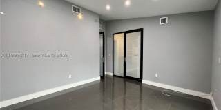 9331 NW 48th Doral Ter Gallery 39