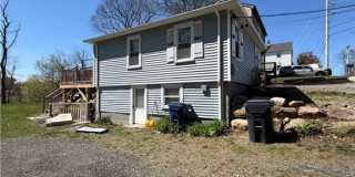 85 Pleasant Street Gallery 1