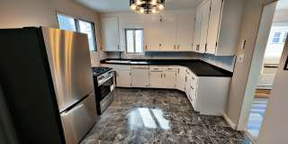 1520 Durand St Gallery 1