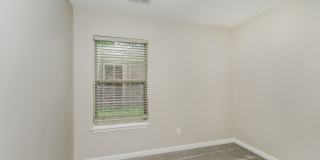 3817 Fiske Avenue 3817 Fiske Avenue Gallery 11
