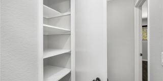 201 E 16th Street Gallery 26