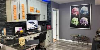25 SE 13th Street Gallery 1