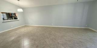 4075 Palm Forest Drive N Gallery 9