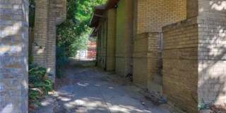 2733 Hillcrest Avenue Gallery 42