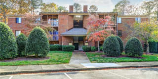 Fully Furnished Condo with community pool Gallery 1