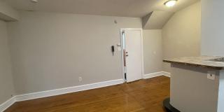 314 W UPSAL Street unit: 1Bd Gallery 7