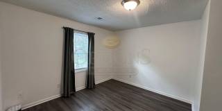 3 Bedroom Home in Oakland City Gallery 15